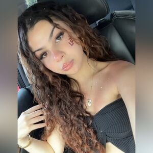 Meet your Posher, Isabelle